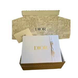 Christian Dior White Gold Gift Box 13x9.5x5 Ribbon Card
